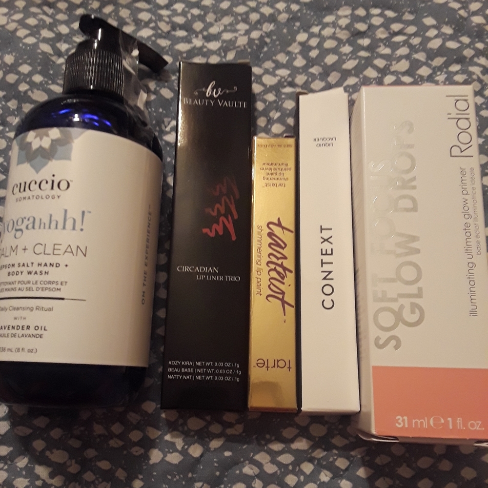 Make up bundle